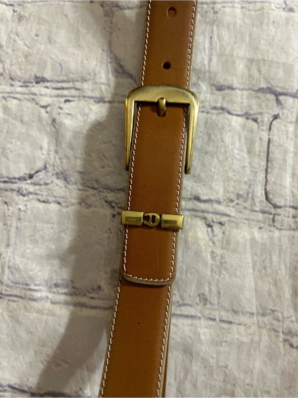 ÉTIENNE AIGNER VINTAGE ANILINE COWHIDE BROWN WITH GOLD TONE HARDWARE BELT - Picture 11 of 11